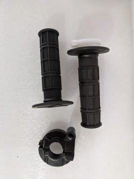 3 - Black grip set for motocross BSE 50 to 190cc