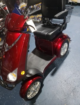Scooter électrique Brise C 4 roues